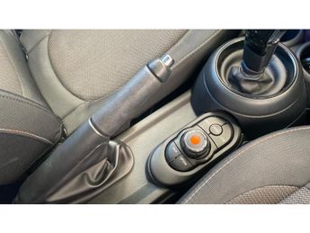 MINI Hatchback 1.5 Cooper Classic II 5dr Auto Petrol Hatchback