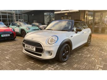 MINI Hatchback 1.5 Cooper Classic II 5dr Auto Petrol Hatchback