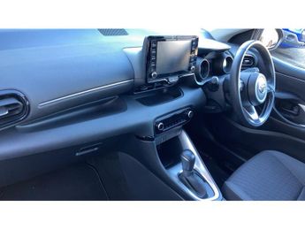 Toyota Yaris 1.5 Hybrid Design 5dr CVT Hybrid Hatchback
