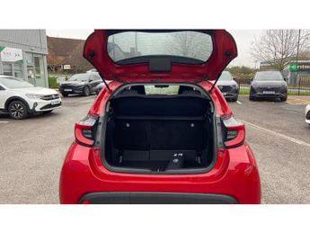 Toyota Yaris 1.5 Hybrid Design 5dr CVT Hybrid Hatchback