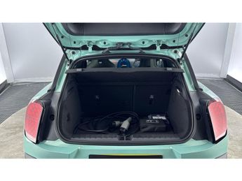 MINI Aceman 135kW E Classic 43kWh 5dr Auto Electric Hatchback