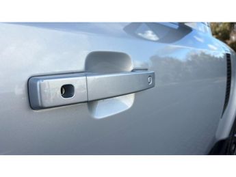 Land Rover Defender 3.0 D250 X-Dynamic S 110 5dr Auto Diesel Estate