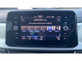 Volkswagen T-Roc 1.5 TSI Life 5dr DSG Petrol Hatchback