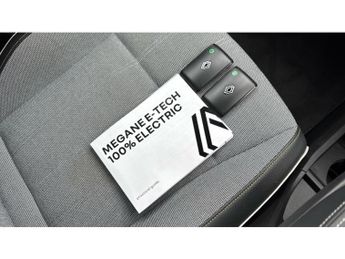 Renault Megane E-Tech EV60 160kW Techno+ 60kWh Optimum Charge 5dr Auto Electric Hatchb