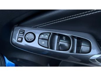 Nissan Juke 1.6 Hybrid N-Connecta 5dr Auto Hybrid Hatchback