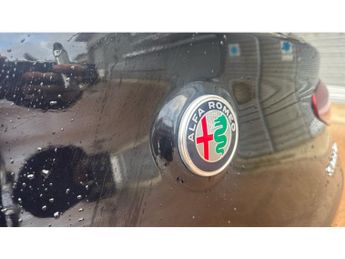 Alfa Romeo Stelvio 2.0 Turbo 280 Veloce 5dr Auto Petrol Estate