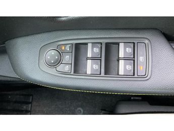 Renault Megane E-Tech EV60 160kW Iconic 60kWh Optimum Charge 5dr Auto Electric Hatchba