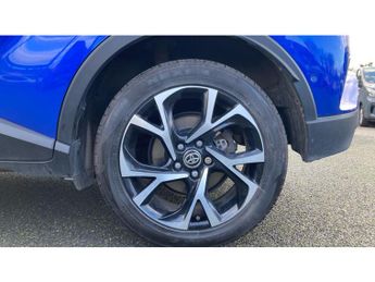 Toyota C-HR 1.8 Hybrid Design 5dr CVT Hybrid Hatchback