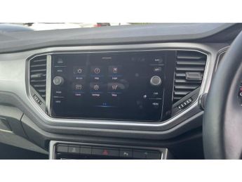 Volkswagen T-Roc 1.5 TSI EVO Active 5dr DSG Petrol Hatchback
