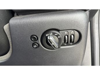 MINI Hatchback 135kW Cooper S Level 2 33kWh 3dr Auto Electric Hatchback