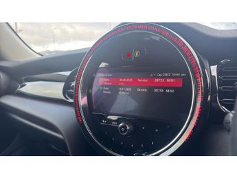 MINI Hatchback 1.5 Cooper Classic Premium 5dr Auto Petrol Hatchback