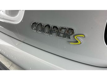 MINI Hatchback 135kW Cooper S Level 3 33kWh 3dr Auto Electric Hatchback