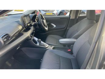 Toyota Yaris 1.5 Hybrid Icon 5dr CVT Hybrid Hatchback