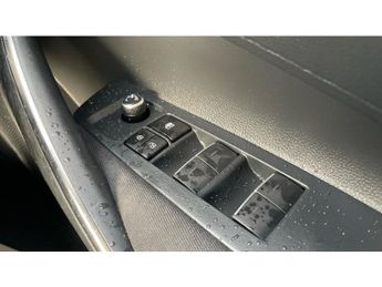 Toyota Corolla 1.8 VVT-i Hybrid Icon 5dr CVT Hybrid Hatchback