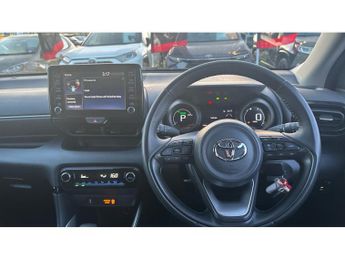 Toyota Yaris 1.5 Hybrid Design 5dr CVT Hybrid Hatchback