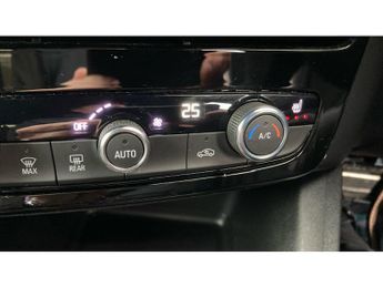 Vauxhall Mokka 100kW Ultimate 50kWh 5dr Auto Electric Hatchback