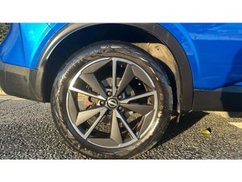 Nissan Qashqai 1.3 DiG-T MH 158 Tekna 5dr Xtronic Petrol Hatchback