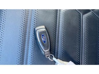 Ford Puma 1.0 EcoBoost Hybr mHEV 155 ST-Line Vignale 5dr DCT Petrol Hatchb