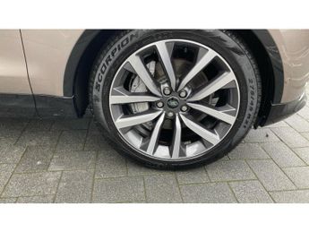 Land Rover Discovery 3.0 D300 Dynamic SE 5dr Auto Diesel Station Wagon