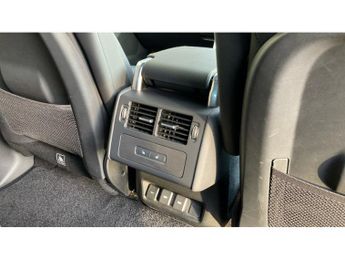 Land Rover Discovery 3.0 D300 Dynamic SE 5dr Auto Diesel Station Wagon