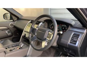 Land Rover Discovery 3.0 D300 Dynamic SE 5dr Auto Diesel Station Wagon