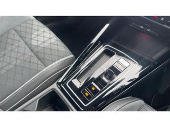 Volkswagen Golf 1.5 eTSI 150 R-Line 5dr DSG Petrol Hatchback