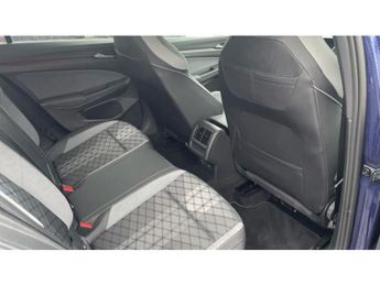 Volkswagen Golf 1.5 eTSI 150 R-Line 5dr DSG Petrol Hatchback