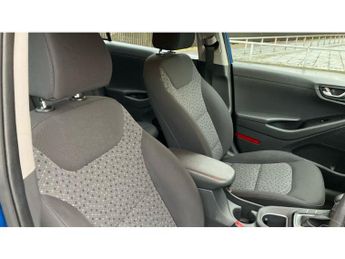 Hyundai IONIQ 1.6 GDi Plug-in Hybrid Premium 5dr DCT Hatchback
