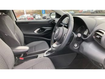 Toyota Yaris 1.5 Hybrid Icon 5dr CVT Hybrid Hatchback