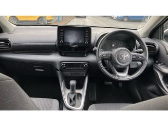 Toyota Yaris 1.5 Hybrid Icon 5dr CVT Hybrid Hatchback