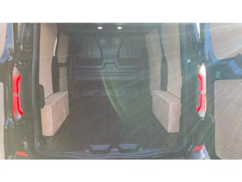 Ford Transit Custom E-320 L1 Rwd 100kW 65kWh H1 Van Limited Auto
