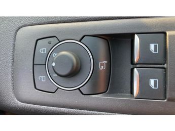 Ford Transit Custom E-320 L1 Rwd 100kW 65kWh H1 Van Limited Auto