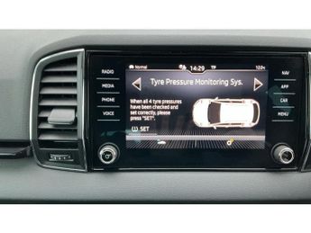 Skoda Karoq 1.5 TSI SE L 5dr DSG Petrol Estate