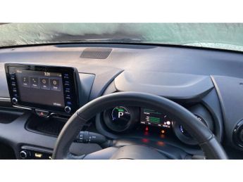 Toyota Yaris 1.5 Hybrid Design 5dr CVT Hybrid Hatchback