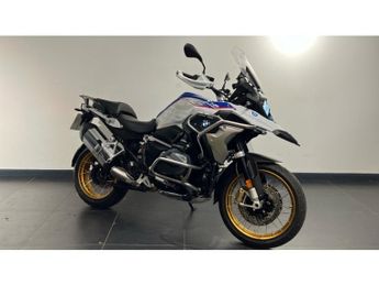 BMW 125 BMW R1250 GS Adventure