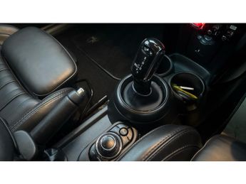 MINI Hatchback 1.5 Cooper Exclusive 5dr Auto Petrol Hatchback