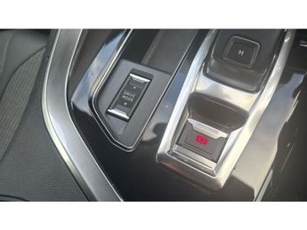 Peugeot 3008 1.2 PureTech Allure Premium+ 5dr EAT8 Petrol Estate