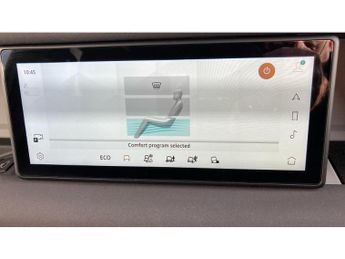 Land Rover Defender 3.0 D250 X-Dynamic SE 90 3dr Auto Diesel Estate