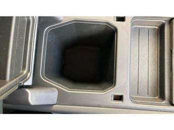 Land Rover Defender 3.0 D250 X-Dynamic SE 90 3dr Auto Diesel Estate