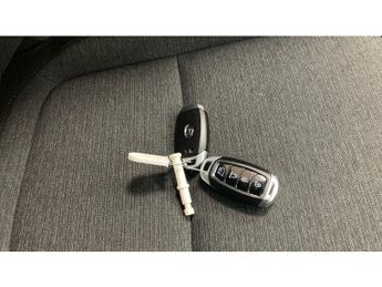 Hyundai KONA 100kW Premium 39kWh 5dr Auto Electric Hatchback