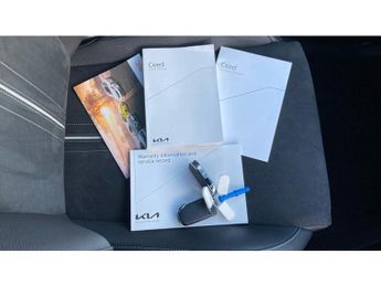 Kia Ceed 1.5T GDi ISG 138 GT-Line S 5dr DCT Petrol Hatchback