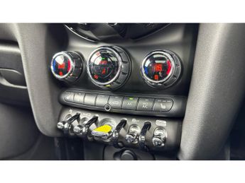 MINI Hatchback 135kW Cooper S Shadow Edition 33kWh 3dr Auto Electric Hatchback