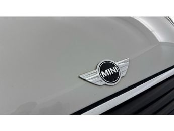 MINI Hatchback 1.5 Cooper 3dr Auto Petrol Hatchback