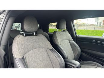 MINI Hatchback 135kW Cooper S Level 2 33kWh 3dr Auto Electric Hatchback