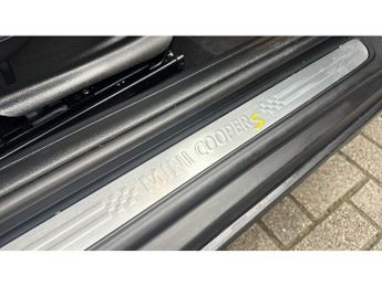 MINI Hatchback 135kW Cooper S Level 2 33kWh 3dr Auto Electric Hatchback