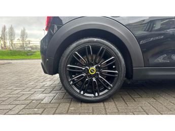 MINI Hatchback 135kW Cooper S Level 2 33kWh 3dr Auto Electric Hatchback