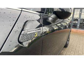MINI Hatchback 135kW Cooper S Level 2 33kWh 3dr Auto Electric Hatchback