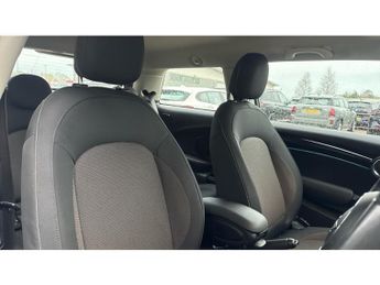 MINI Hatchback 1.5 Cooper Classic 3dr Auto Petrol Hatchback