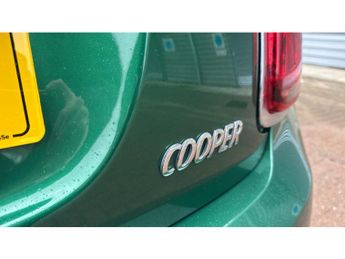 MINI Hatchback 1.5 Cooper Classic 3dr Auto Petrol Hatchback