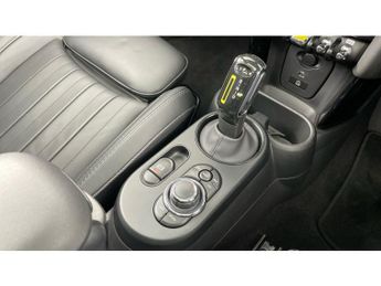 MINI Hatchback 135kW Cooper S Level 3 33kWh 3dr Auto Electric Hatchback